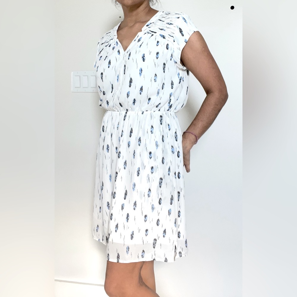 DR2 airy white (lined) mini dress w elasticized waist | Size: M